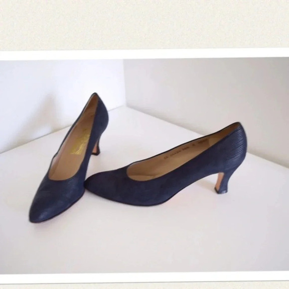 Salvatore Ferragamo pumps - Picture 1 of 4